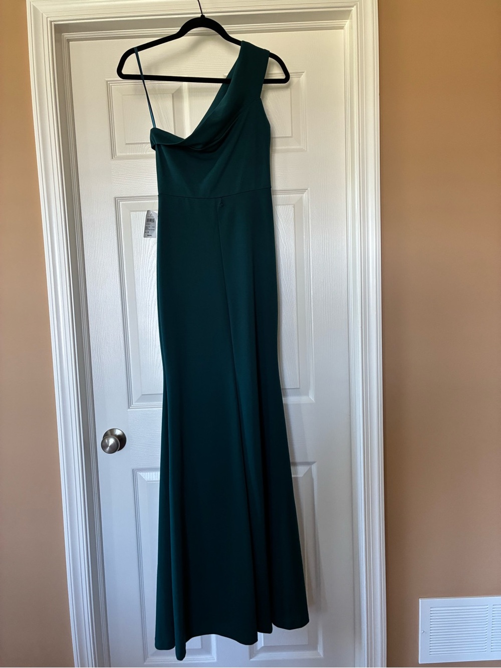 Windsor One-Shoulder Emerald Green Evening Gown